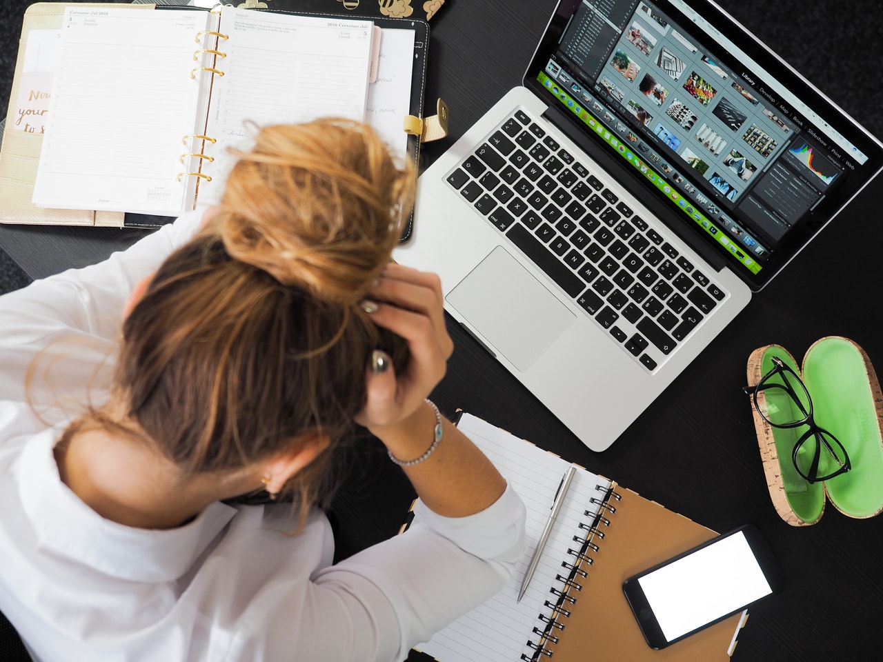 Tips Mengatasi Burnout Saat Work From Home